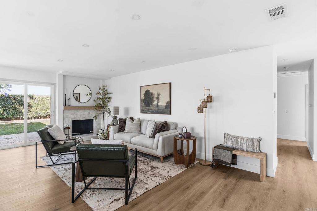 1025 Tarlo Court