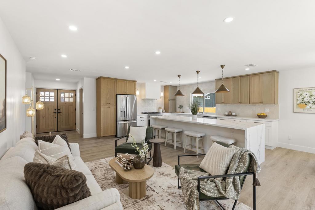 1025 Tarlo Court