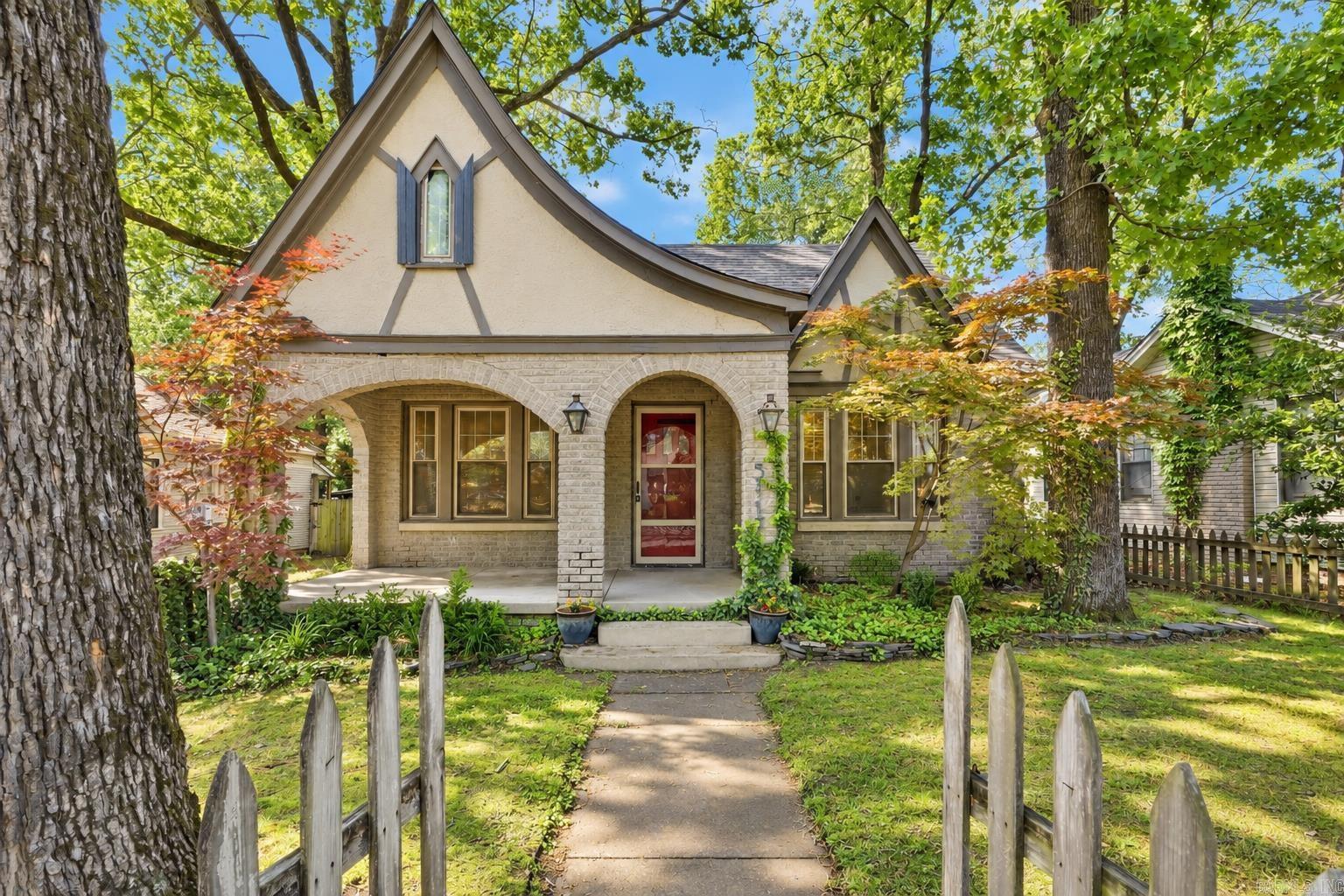 5117 Cantrell Road