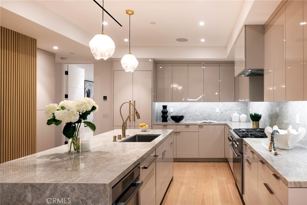 303 1/2 Goldenrod Avenue