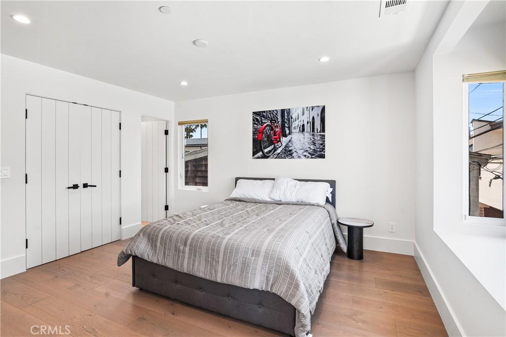 211 Topaz Avenue