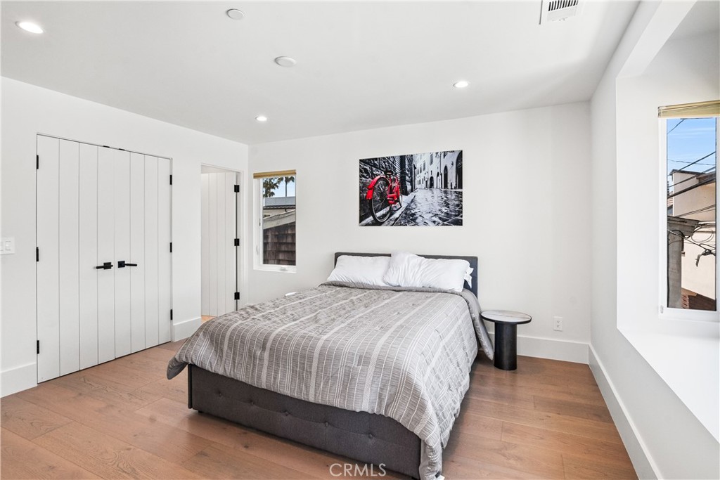 211 Topaz Avenue