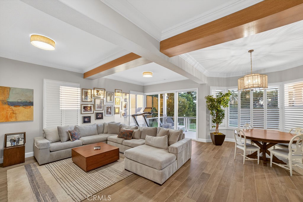 5 Northampton Court 103