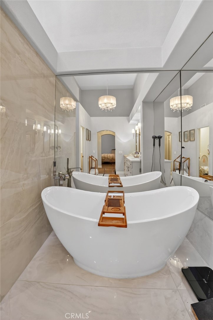 5 Northampton Court 103