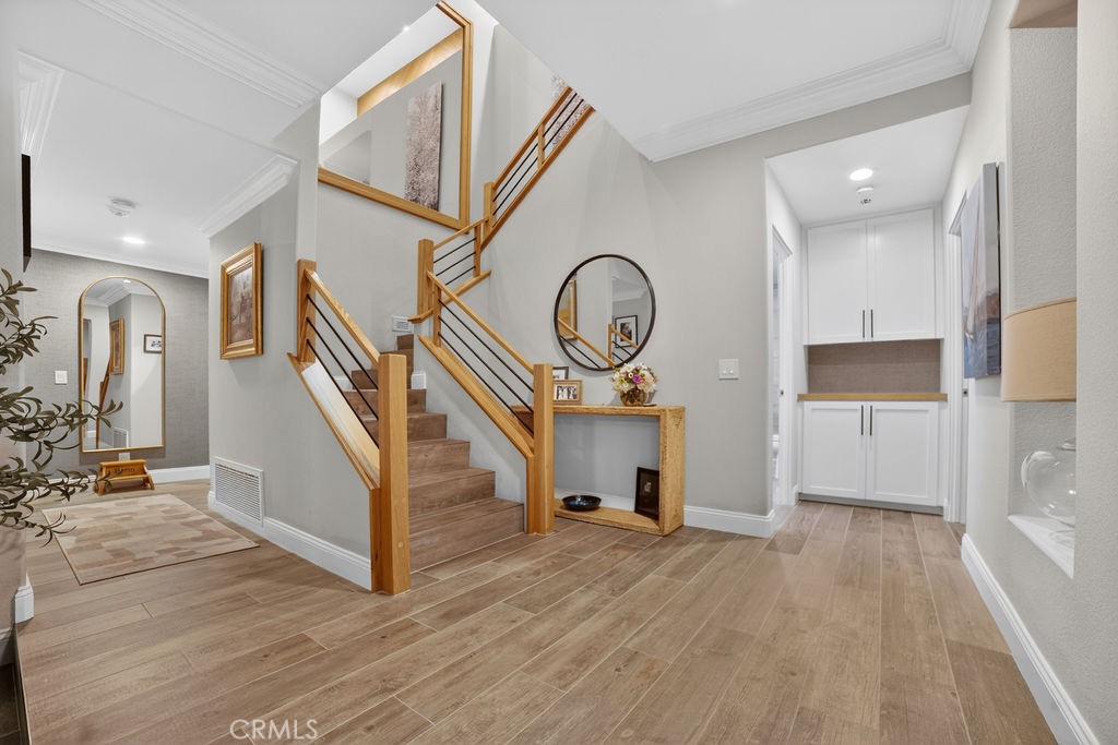 5 Northampton Court 103