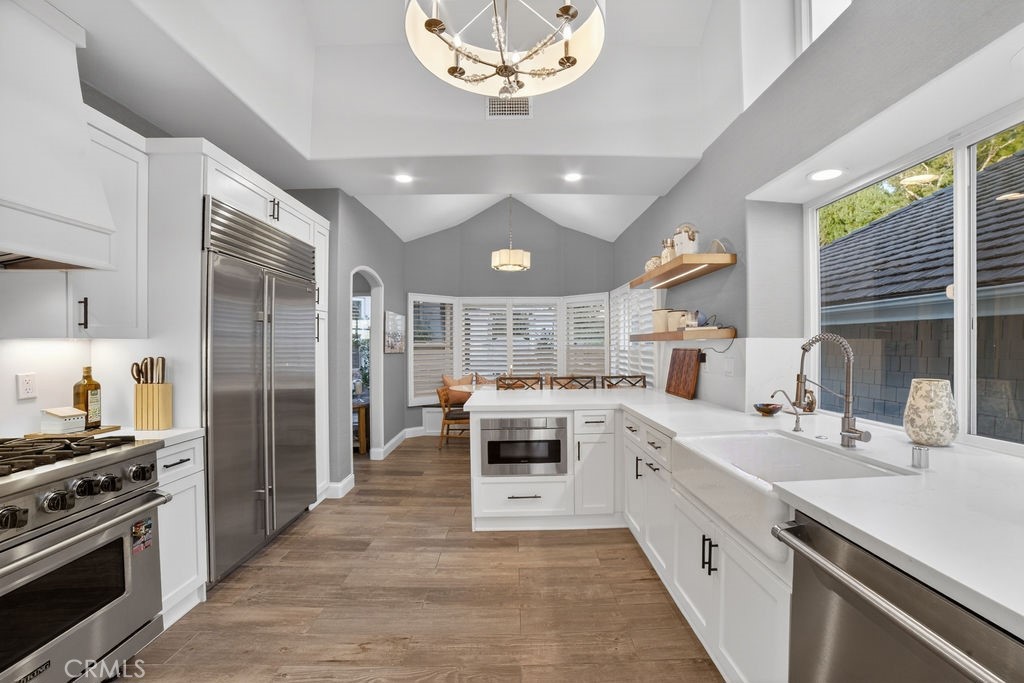 5 Northampton Court 103