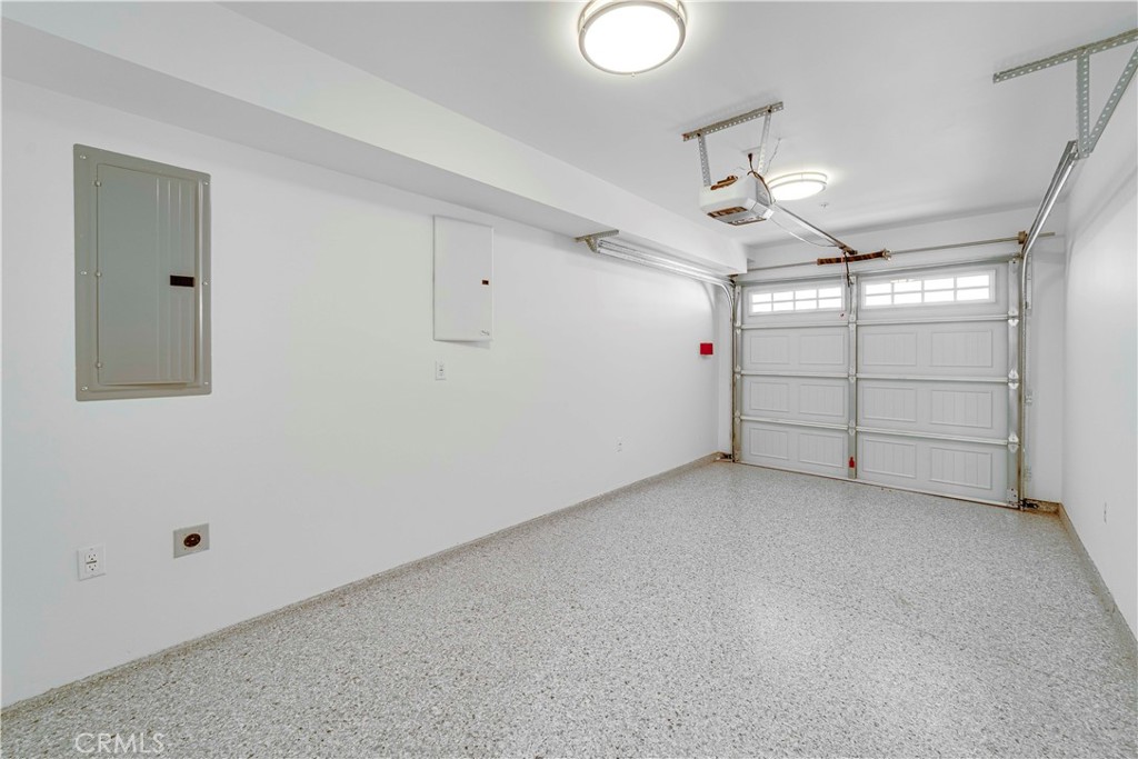 608 Heliotrope