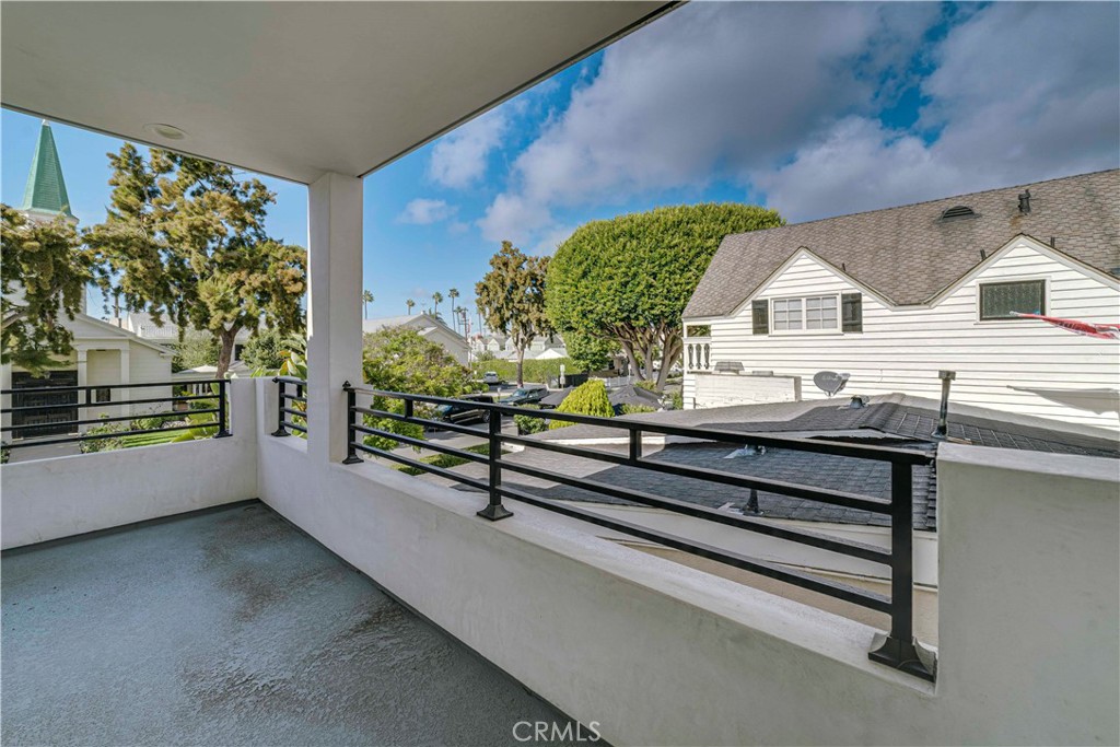 608 Heliotrope