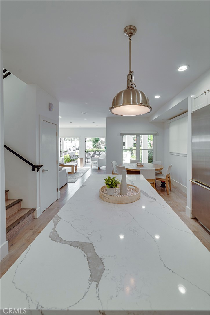 608 Heliotrope