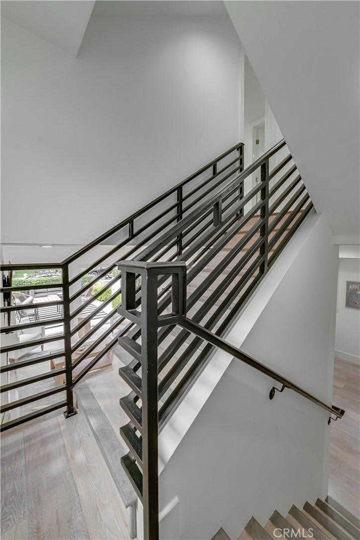 608 Heliotrope