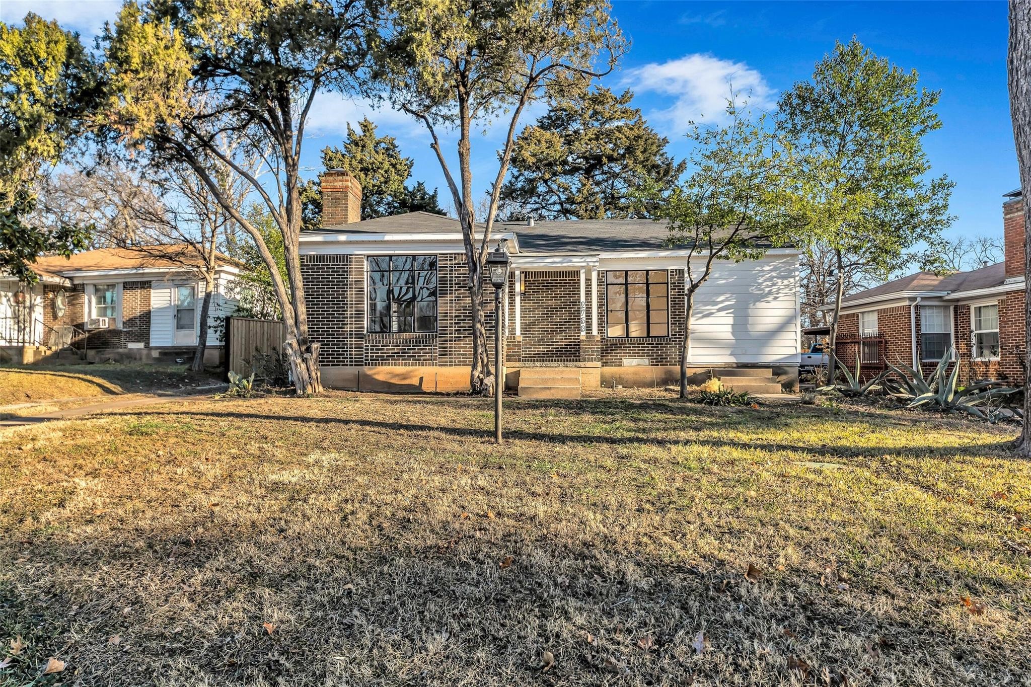 2753 El Tivoli Drive