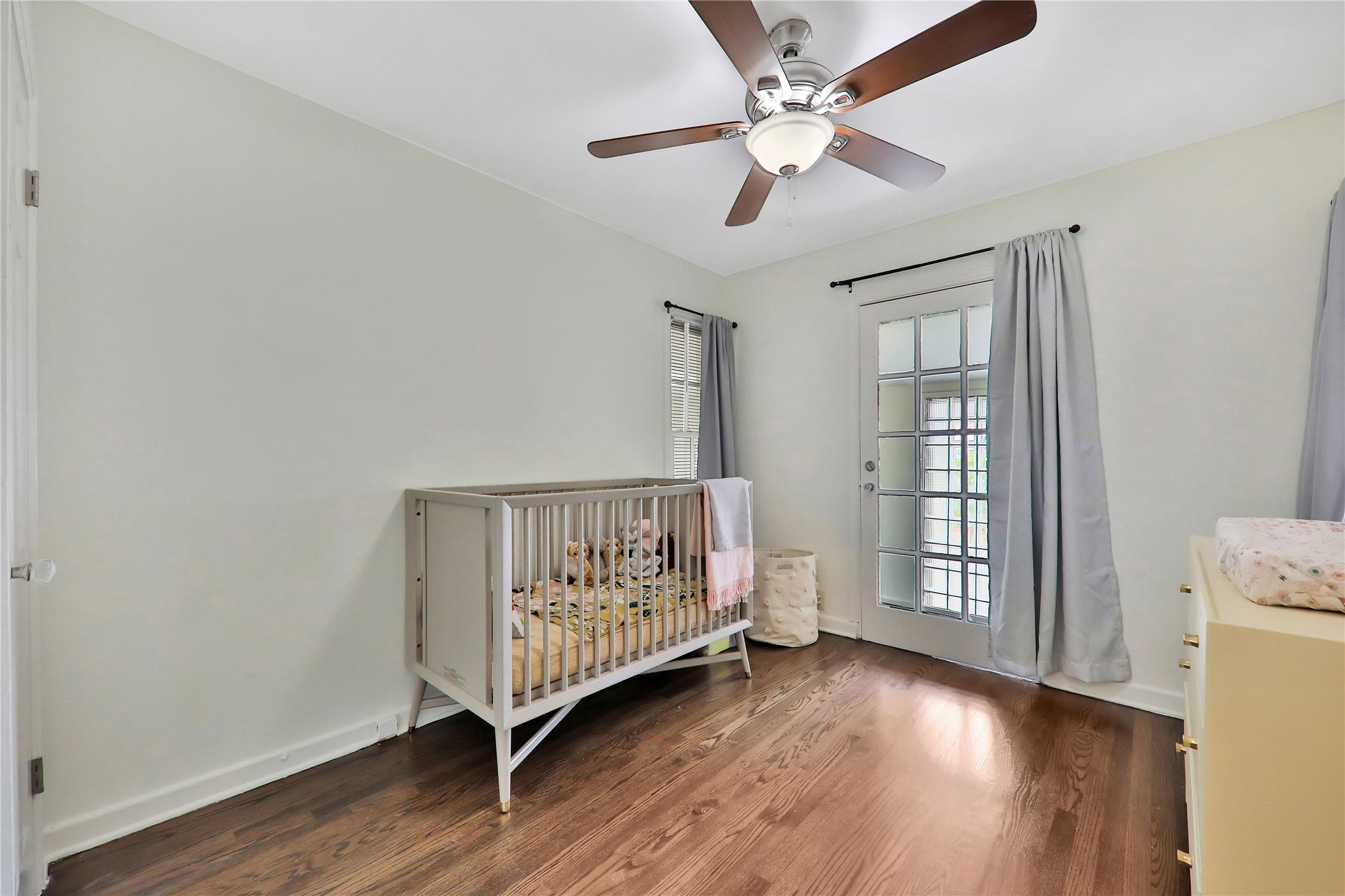 417 N Montreal Avenue