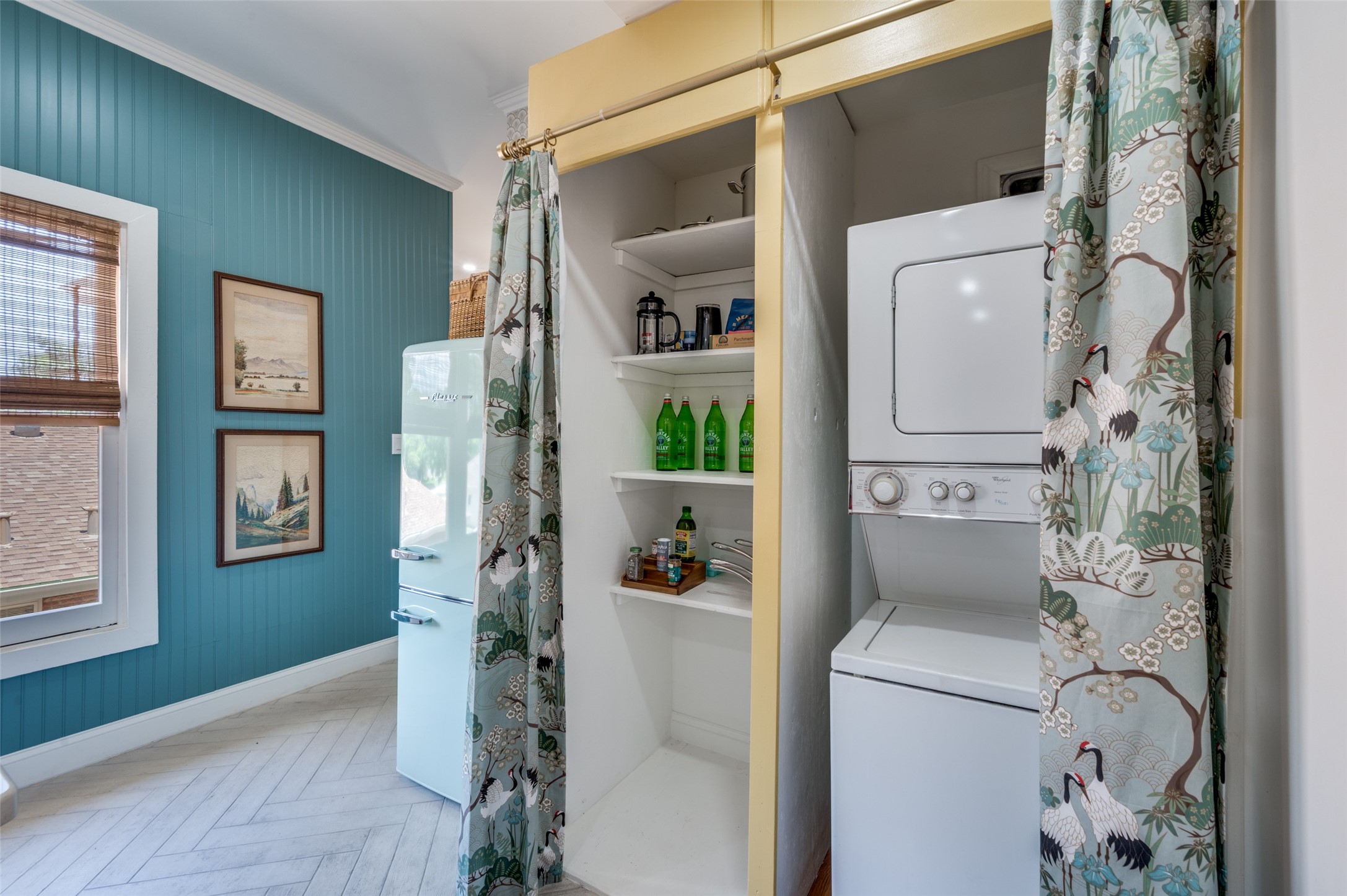 305 S Willomet Avenue 3