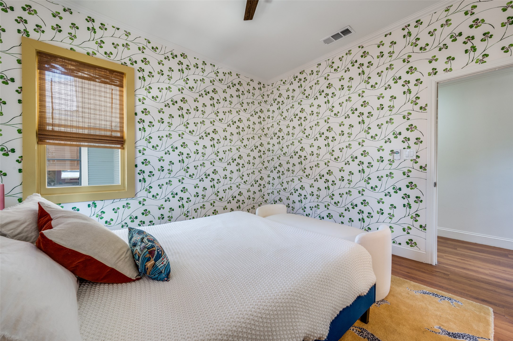 305 S Willomet Avenue 3