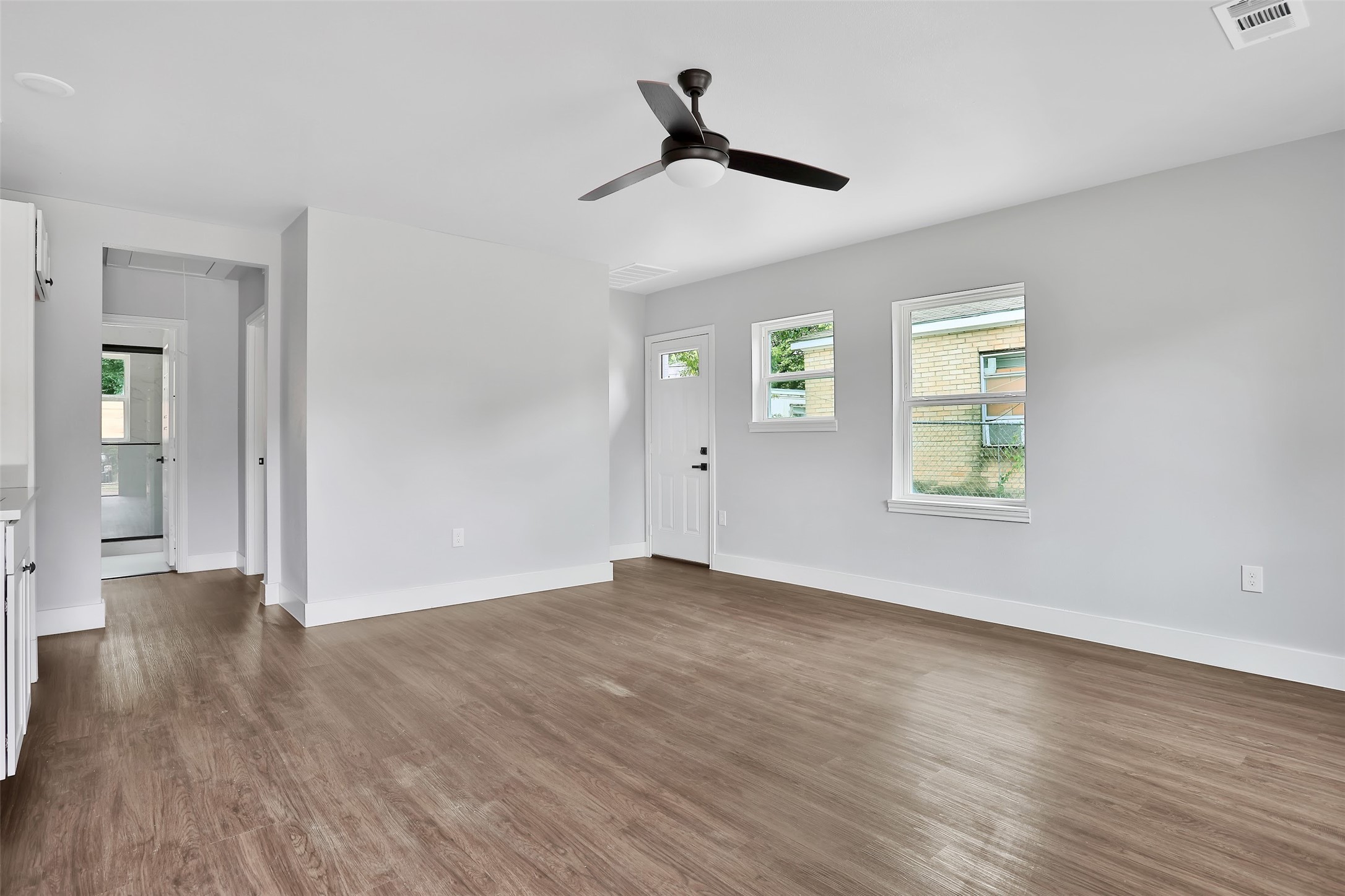 3836-3838 Mount Ranier Street