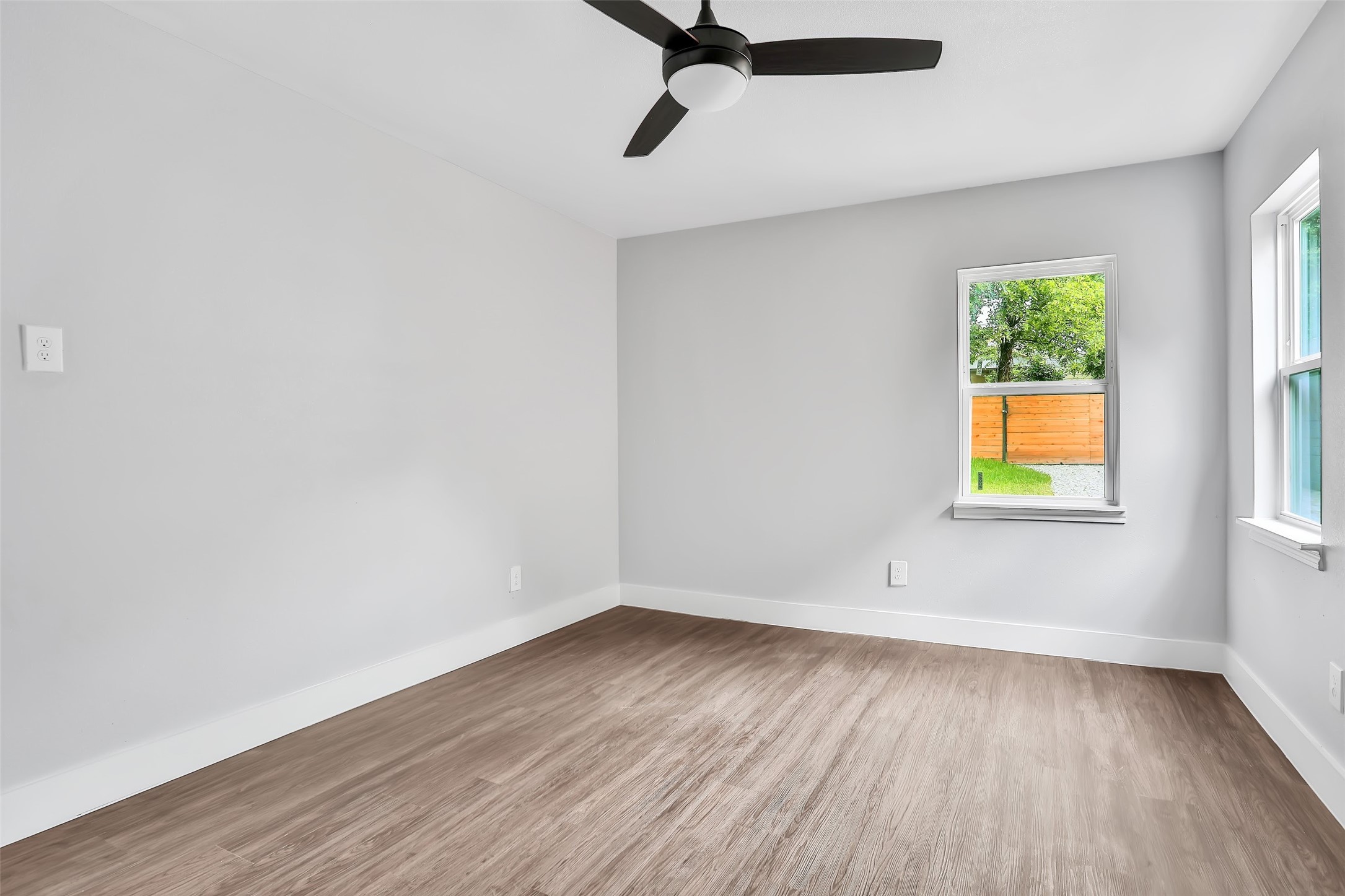 3836-3838 Mount Ranier Street