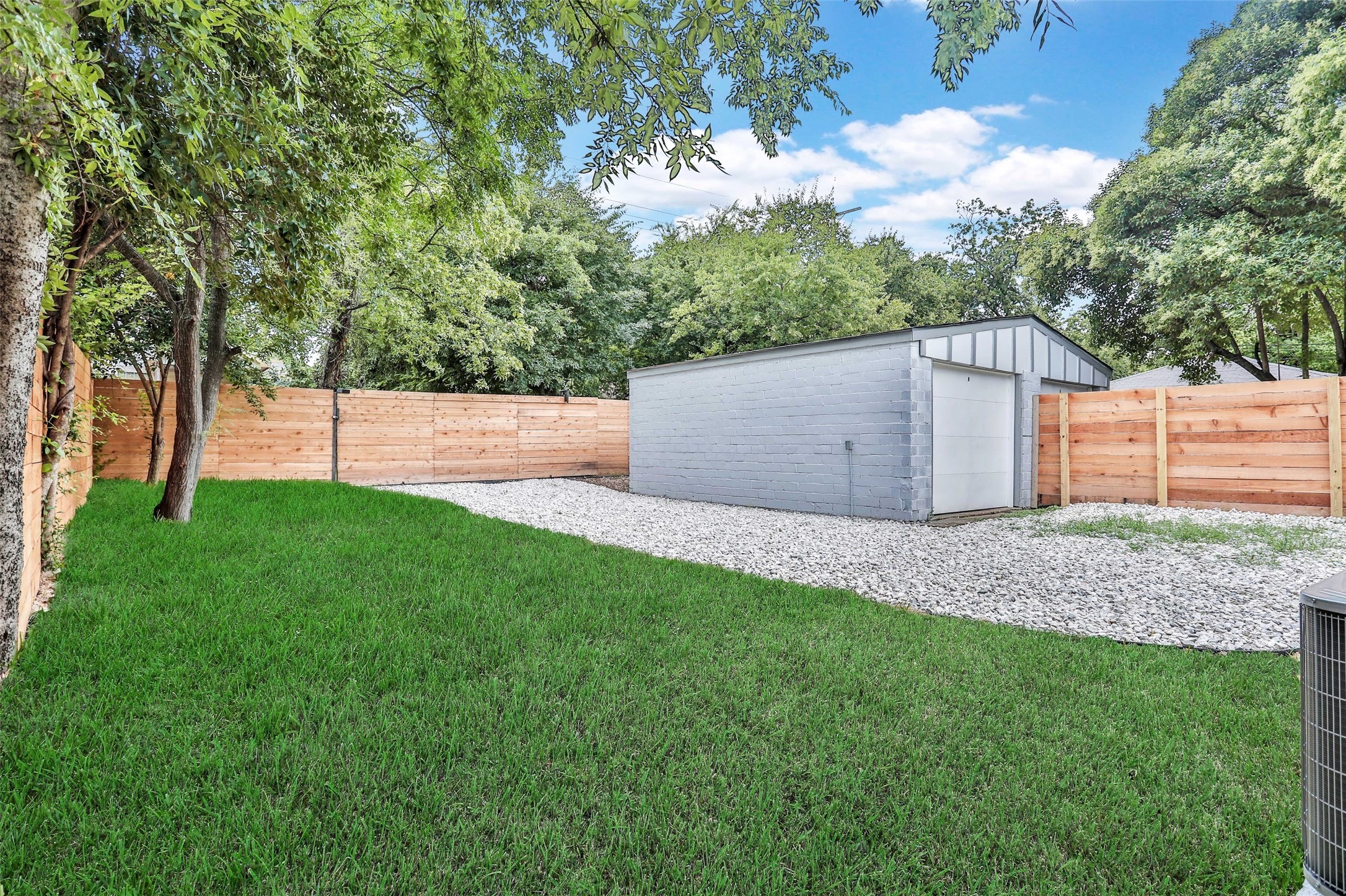 3836-3838 Mount Ranier Street