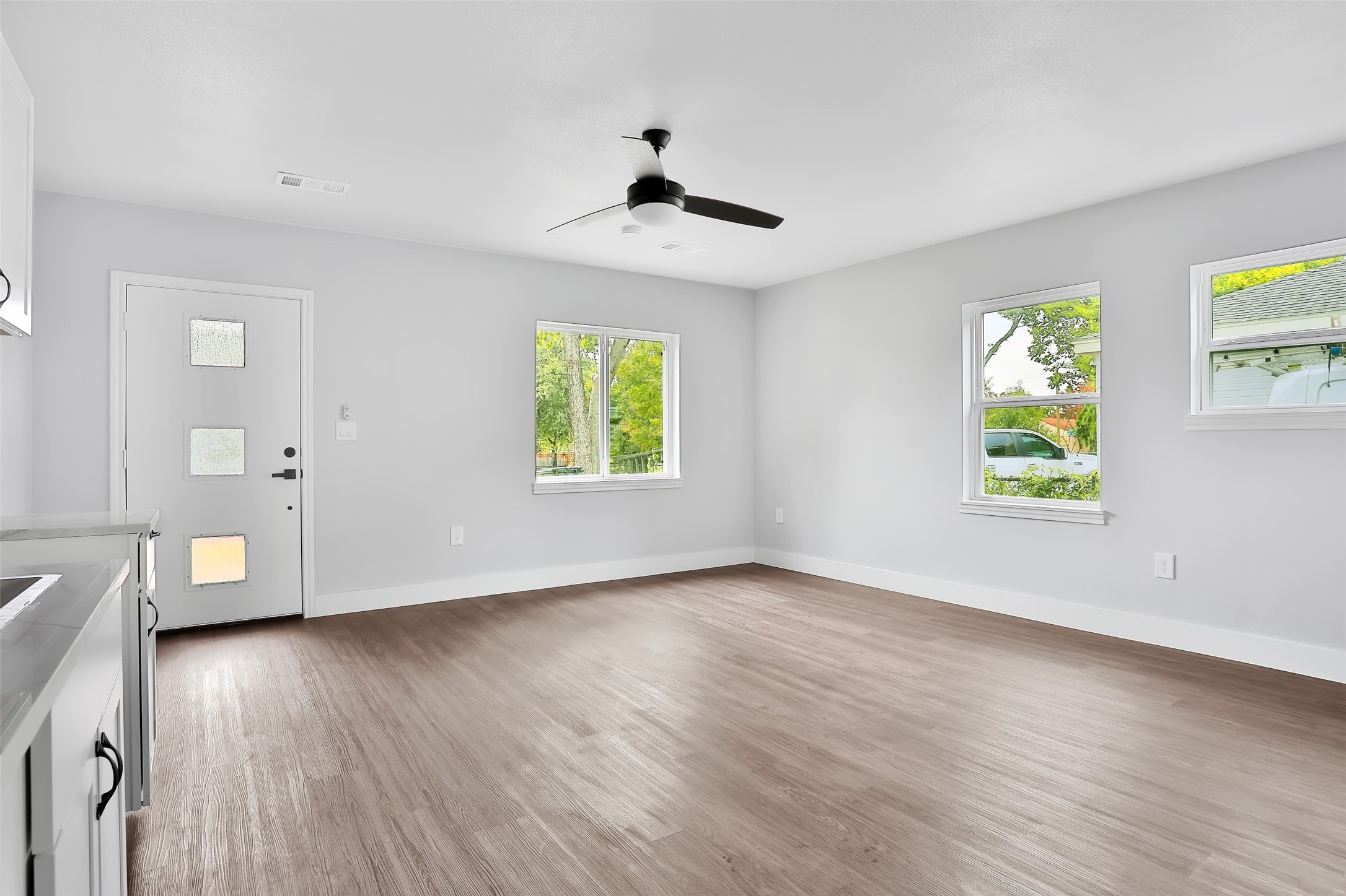 3836-3838 Mount Ranier Street