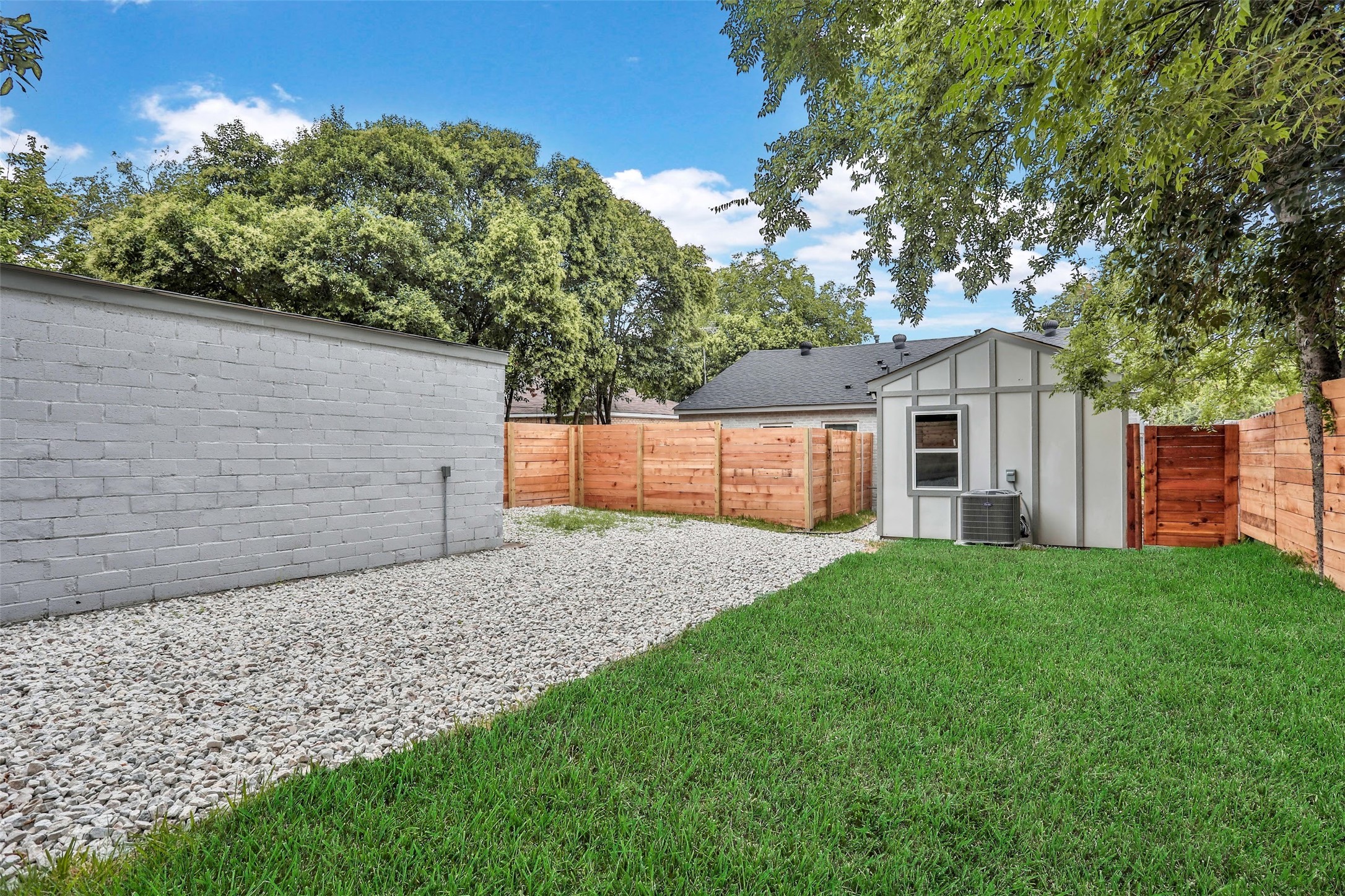 3836-3838 Mount Ranier Street