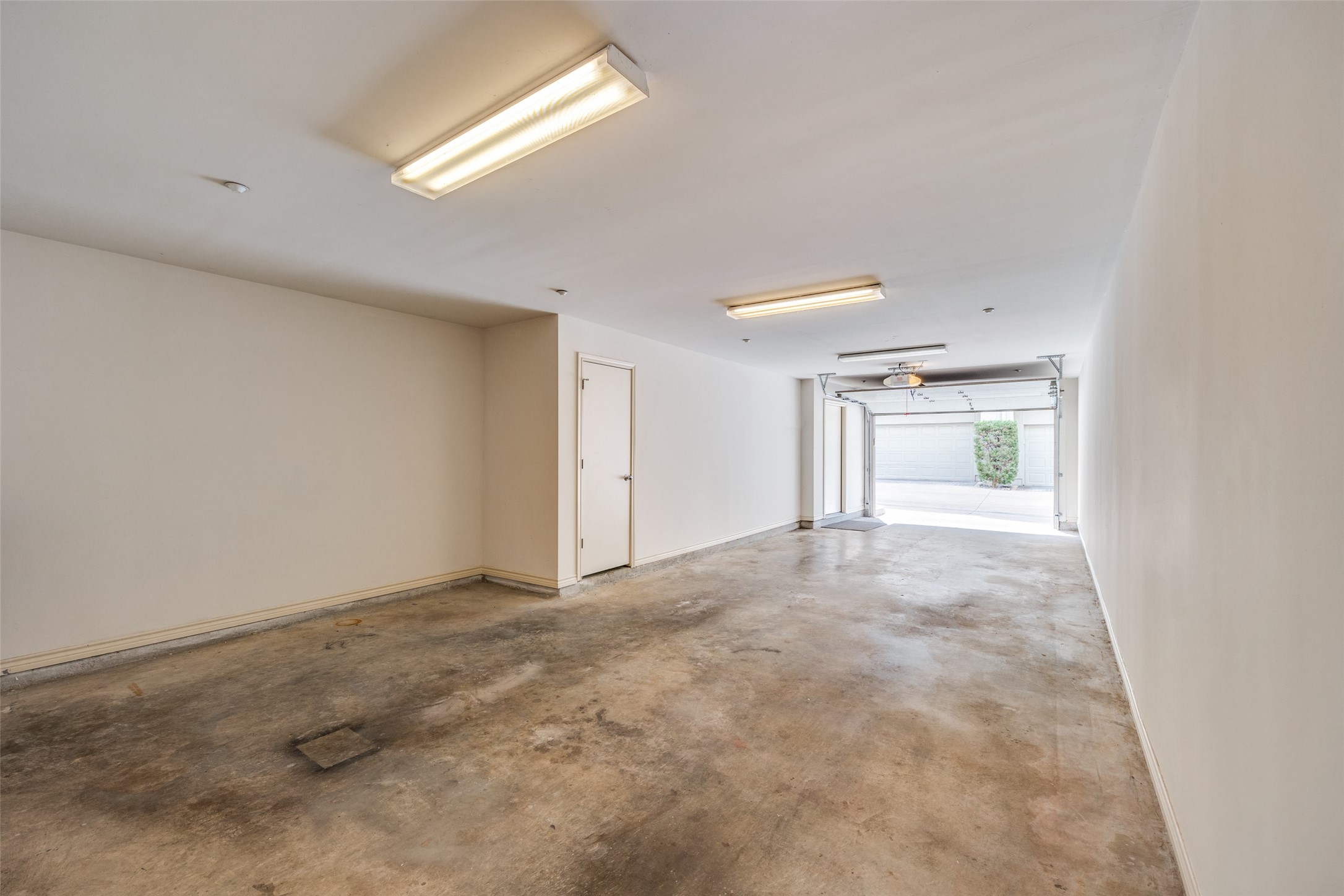 4223 Buena Vista Street 9