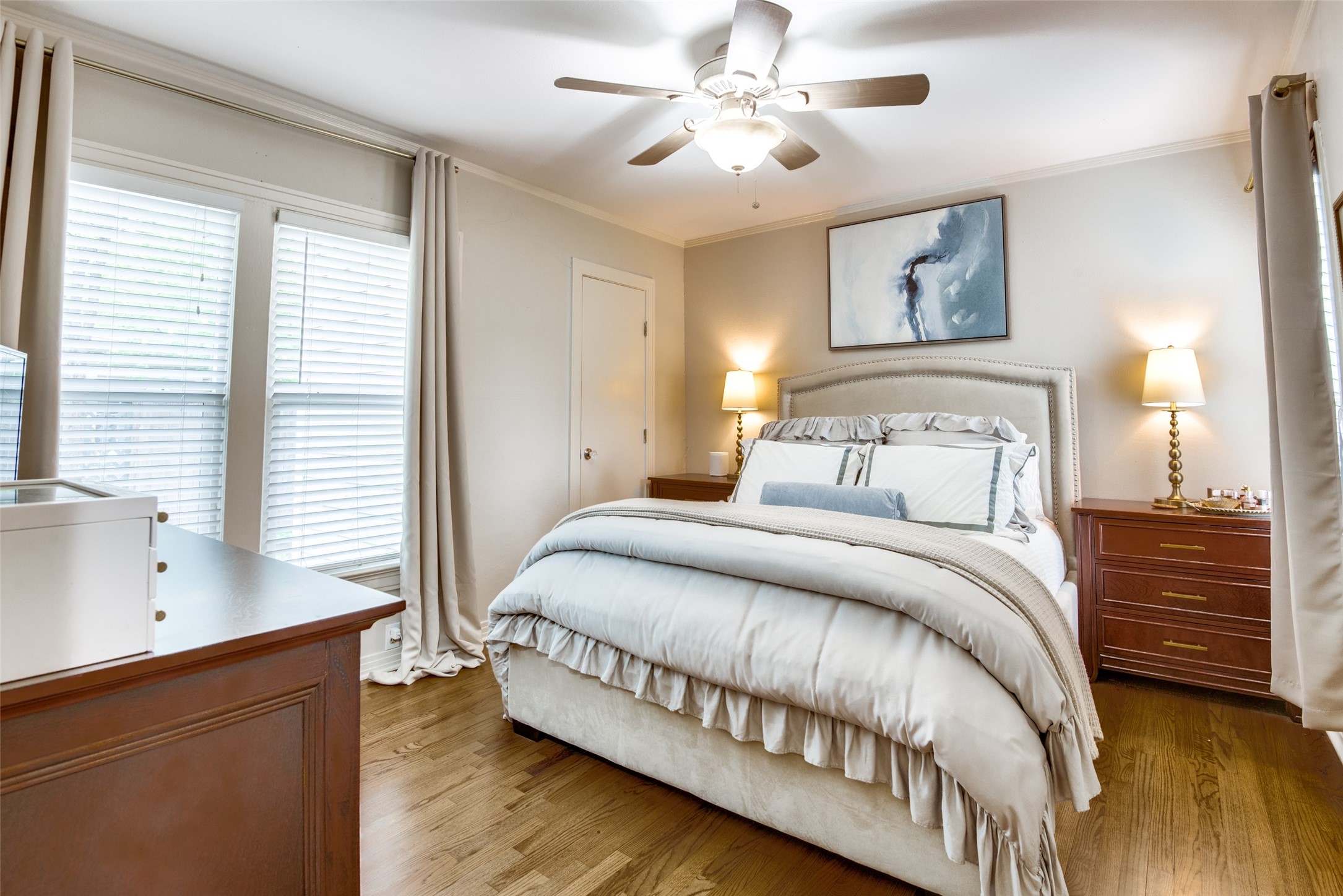 9007 San Fernando Way