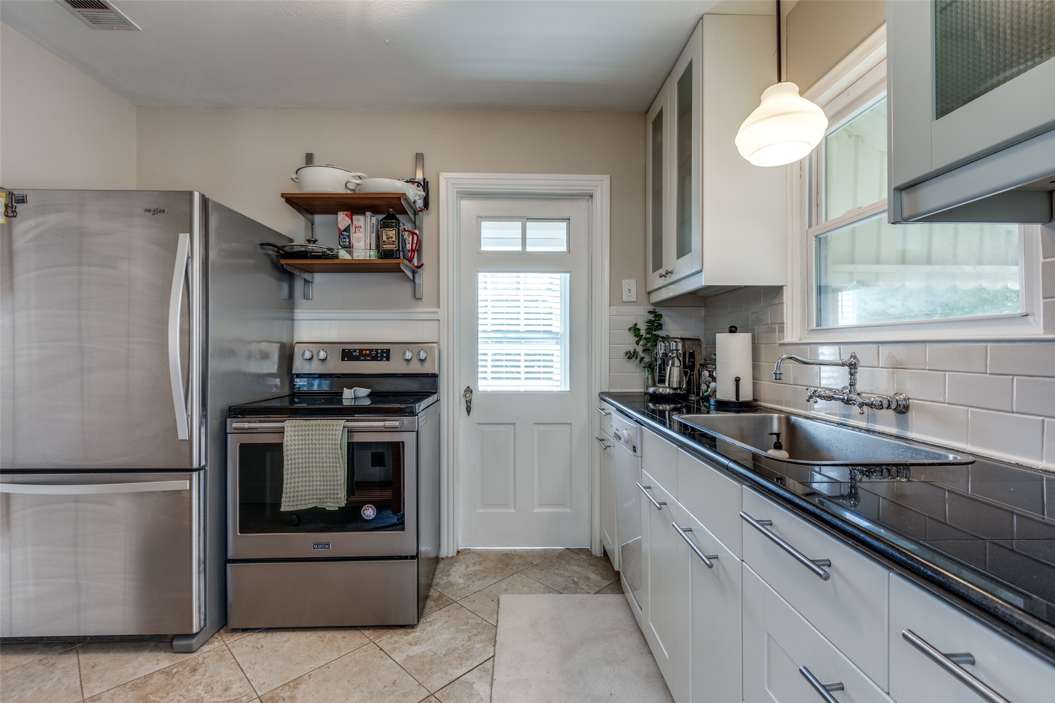 5932 Morningside Avenue