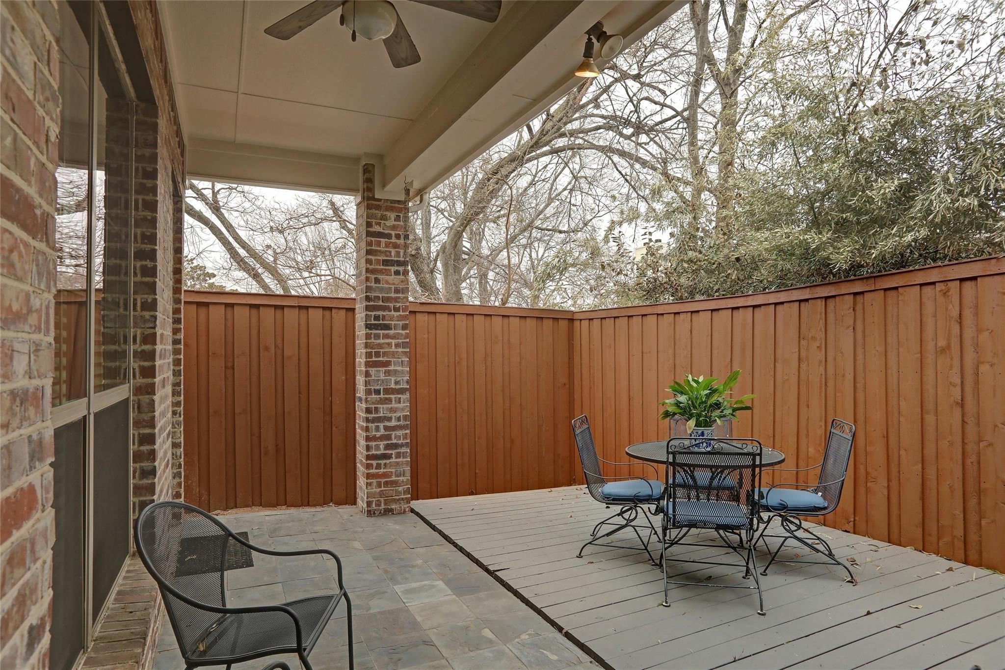 6010 La Vista Drive