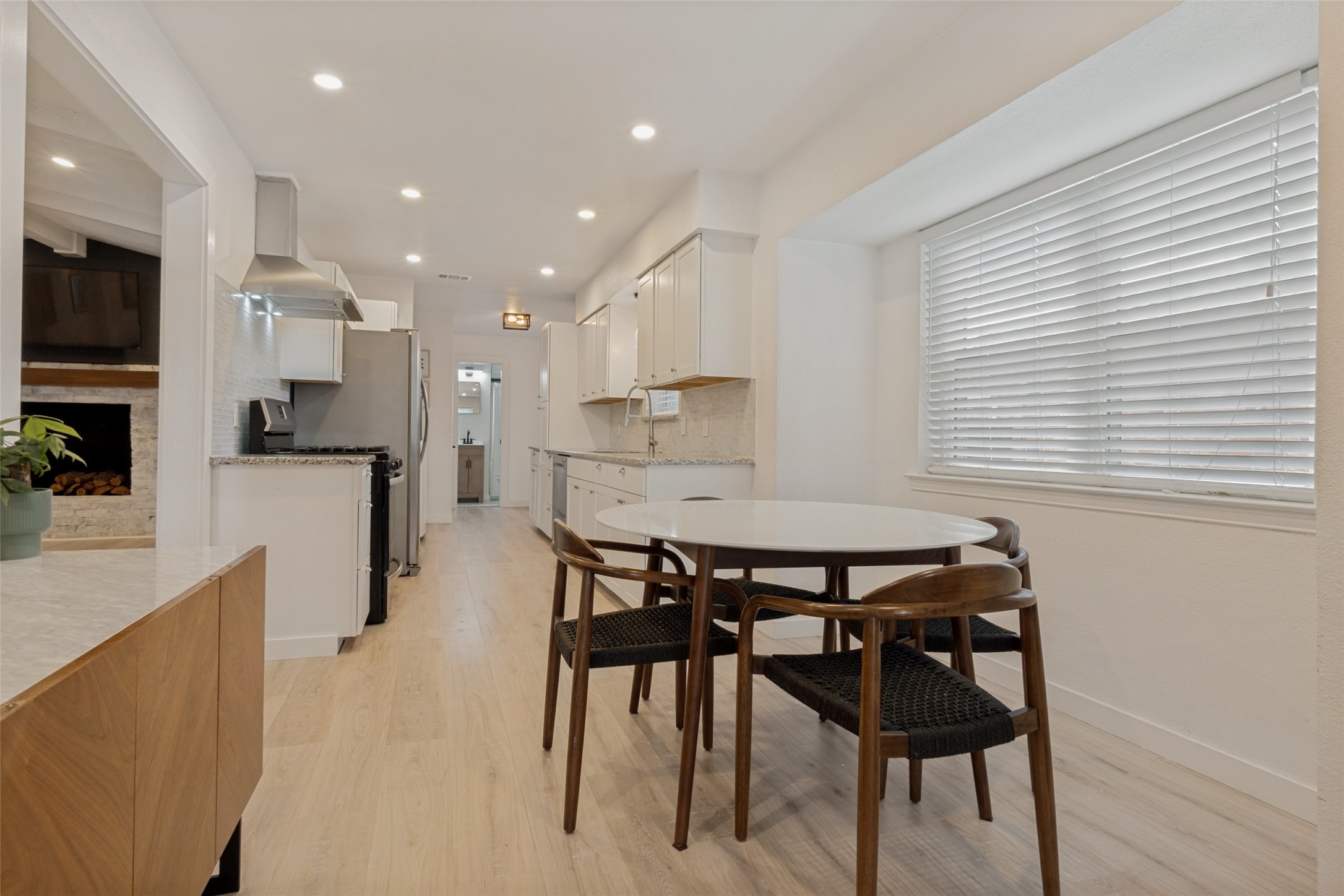 7022 Kiva Lane