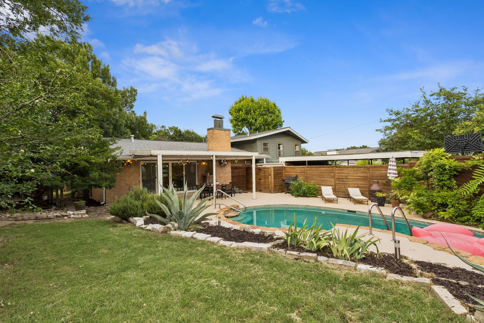 707 Bondstone Drive