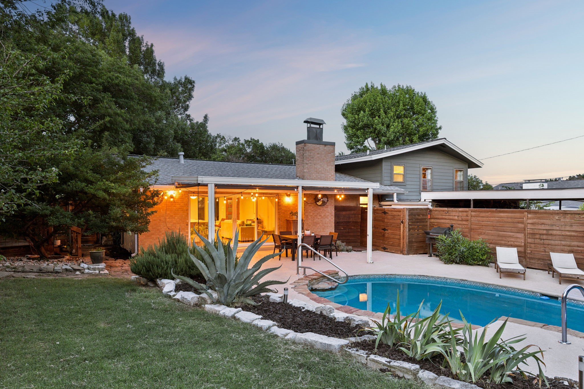 707 Bondstone Drive