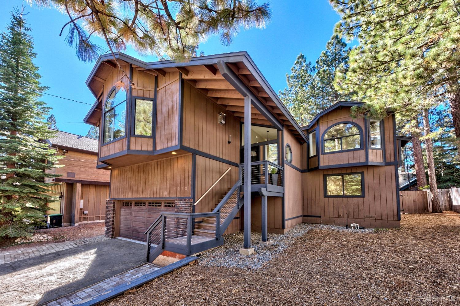 1912 Koyukon Drive