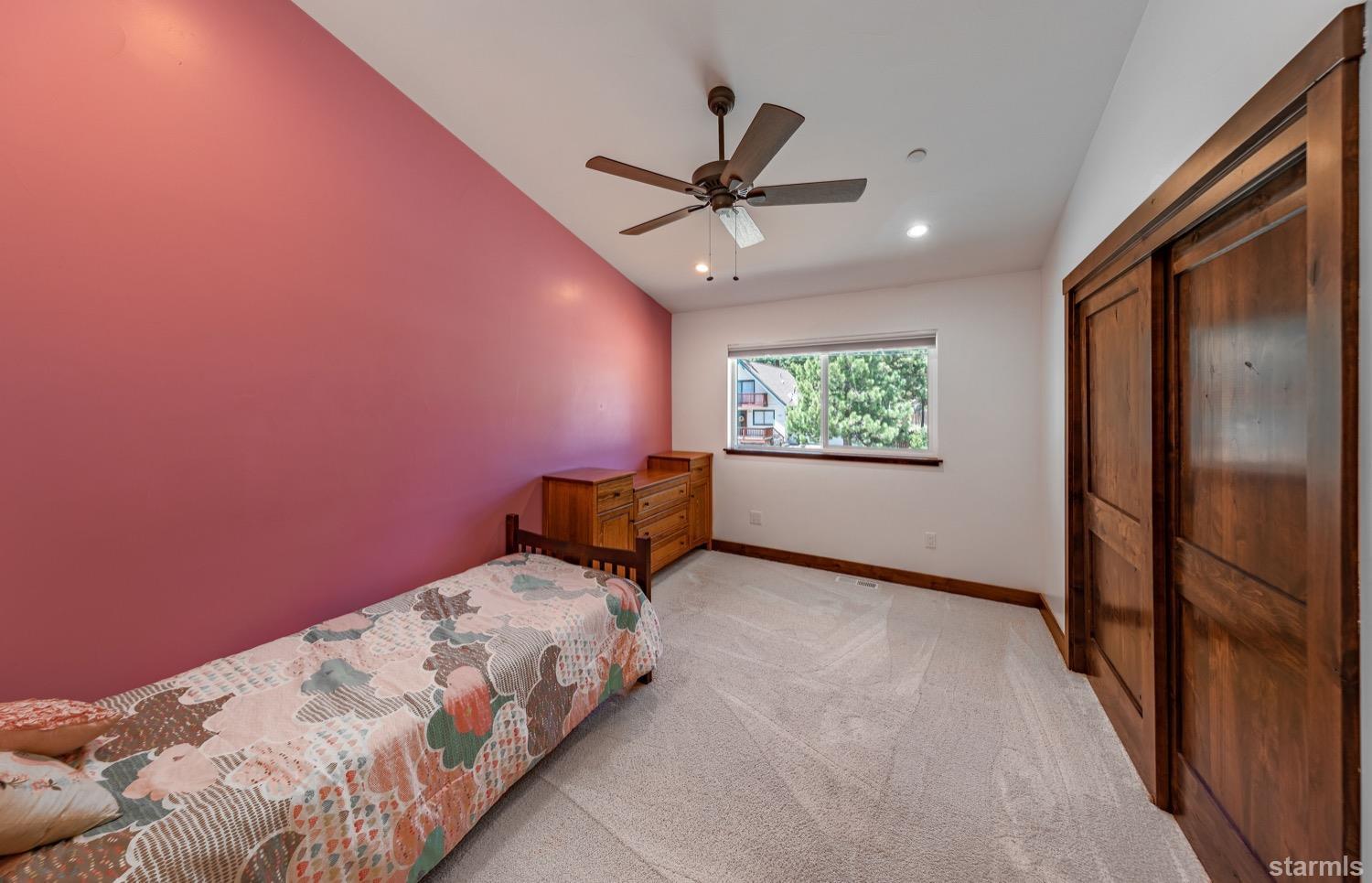 1275 Prospector Trail