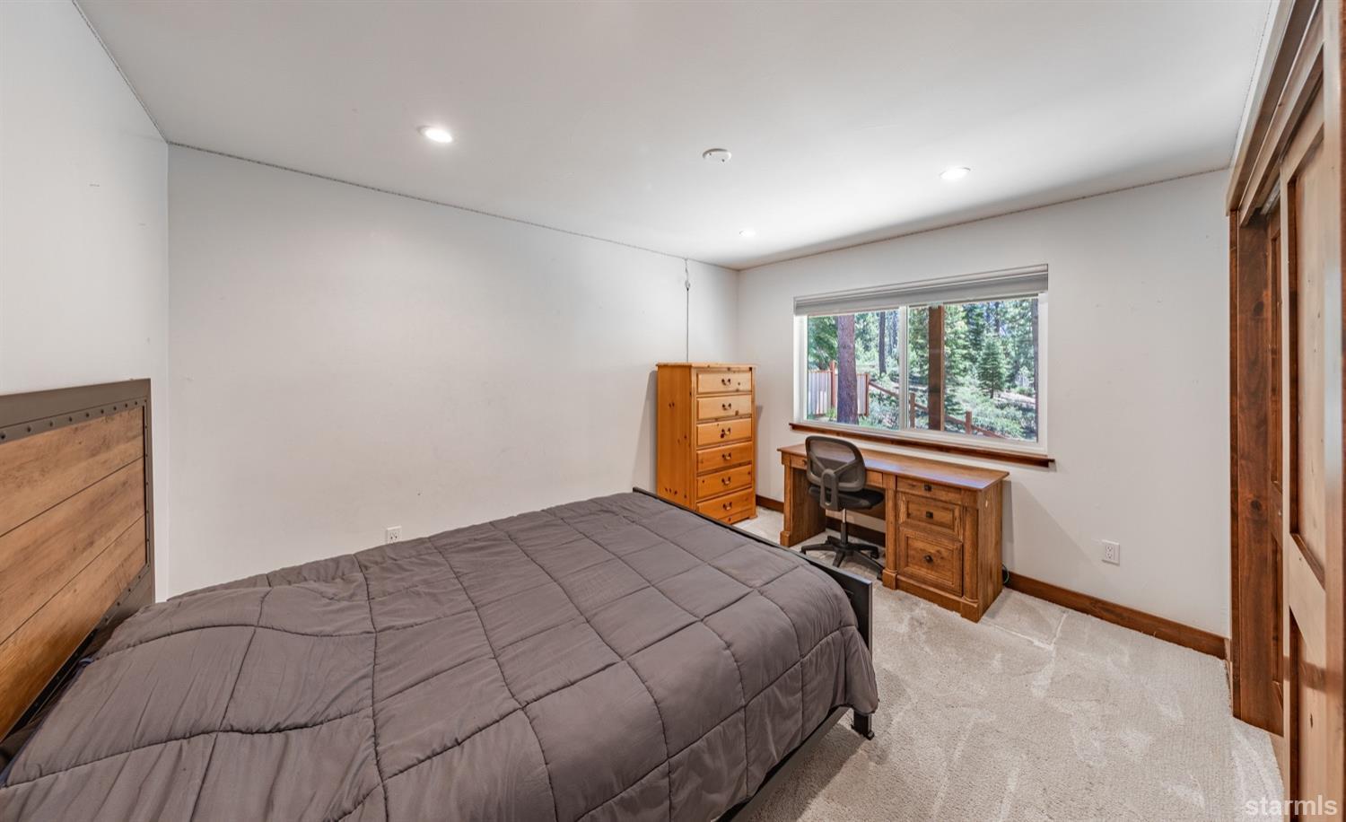 1275 Prospector Trail