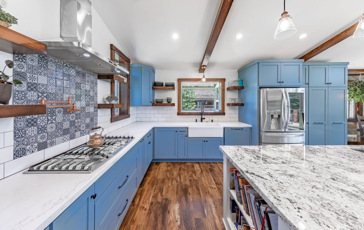 1275 Prospector Trail
