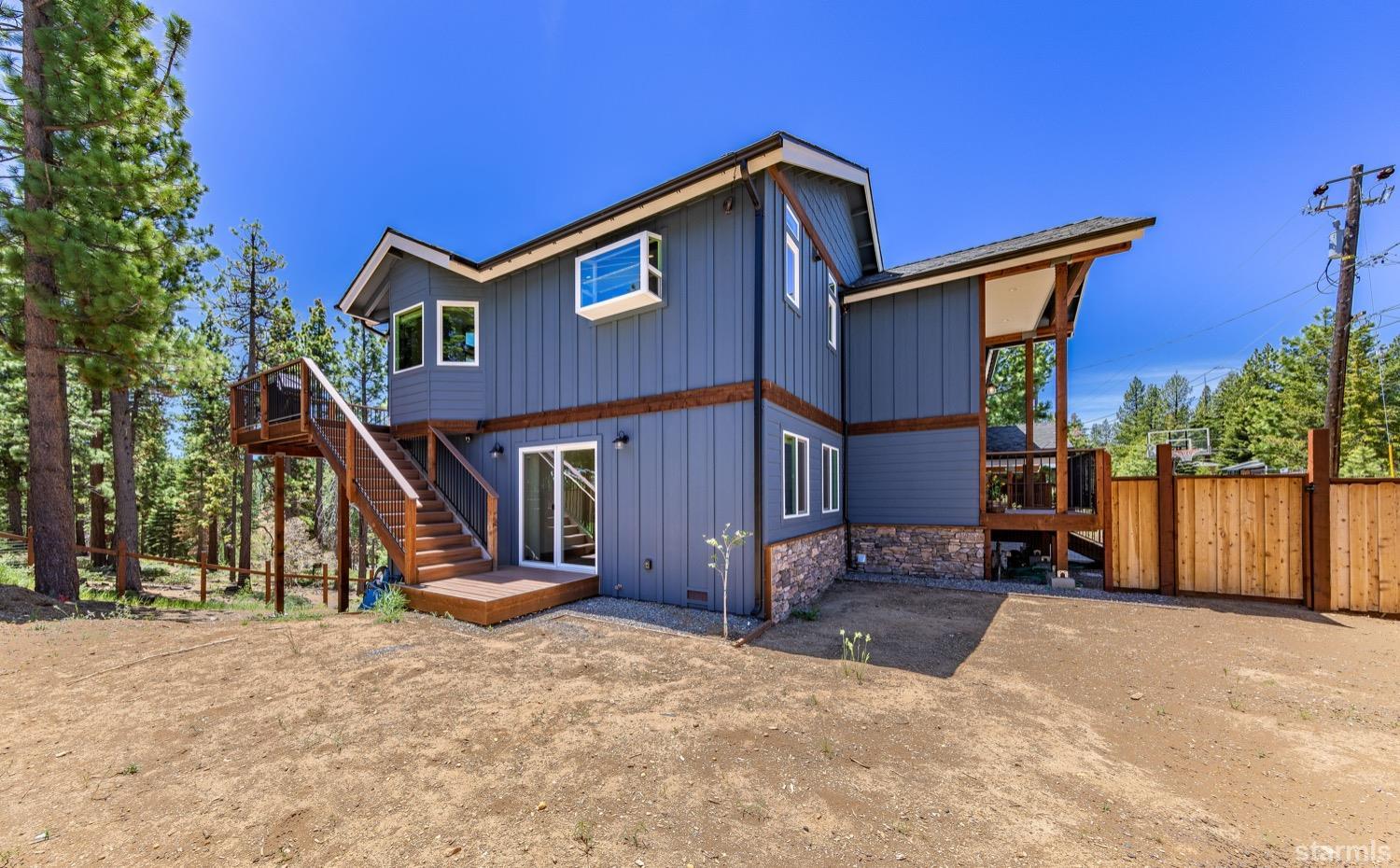 1275 Prospector Trail