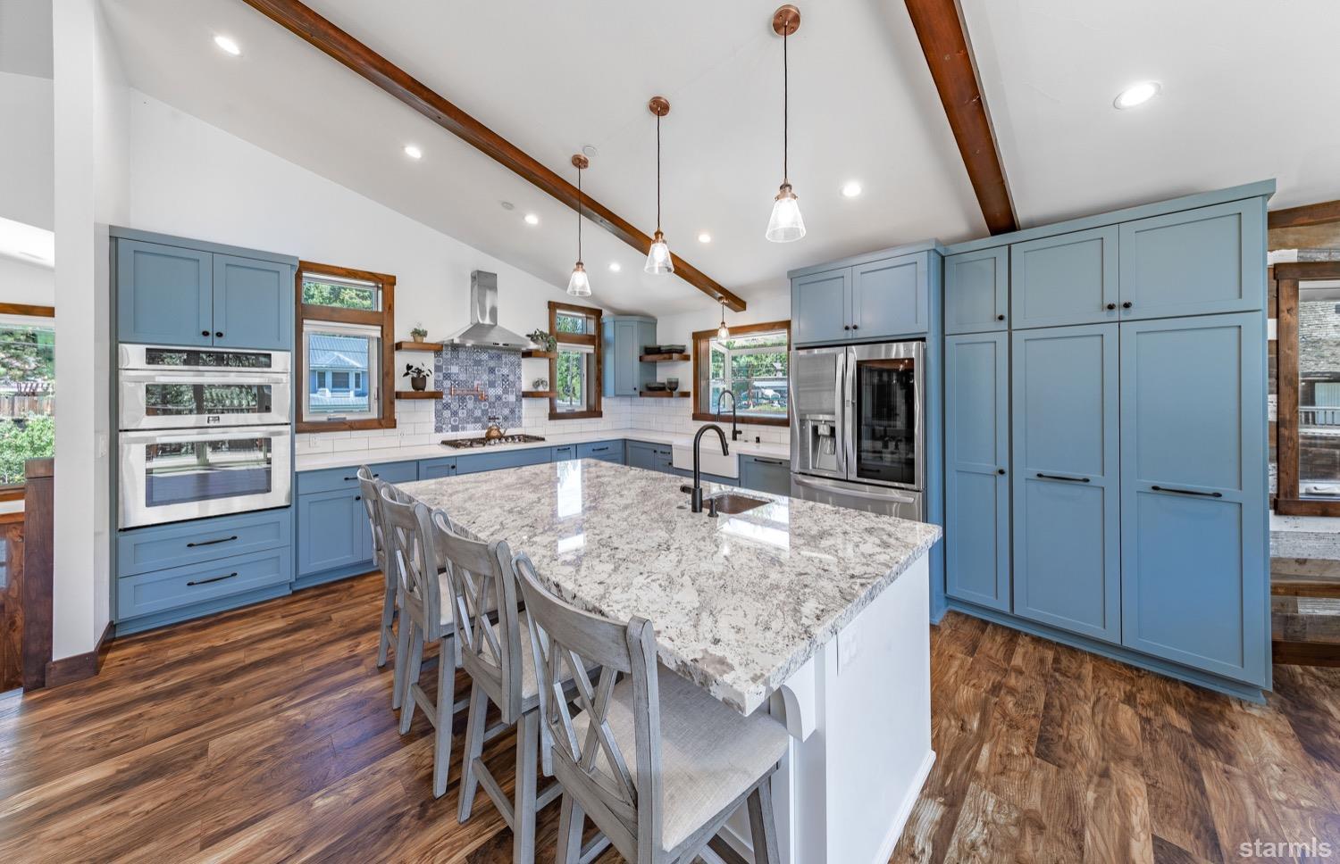 1275 Prospector Trail