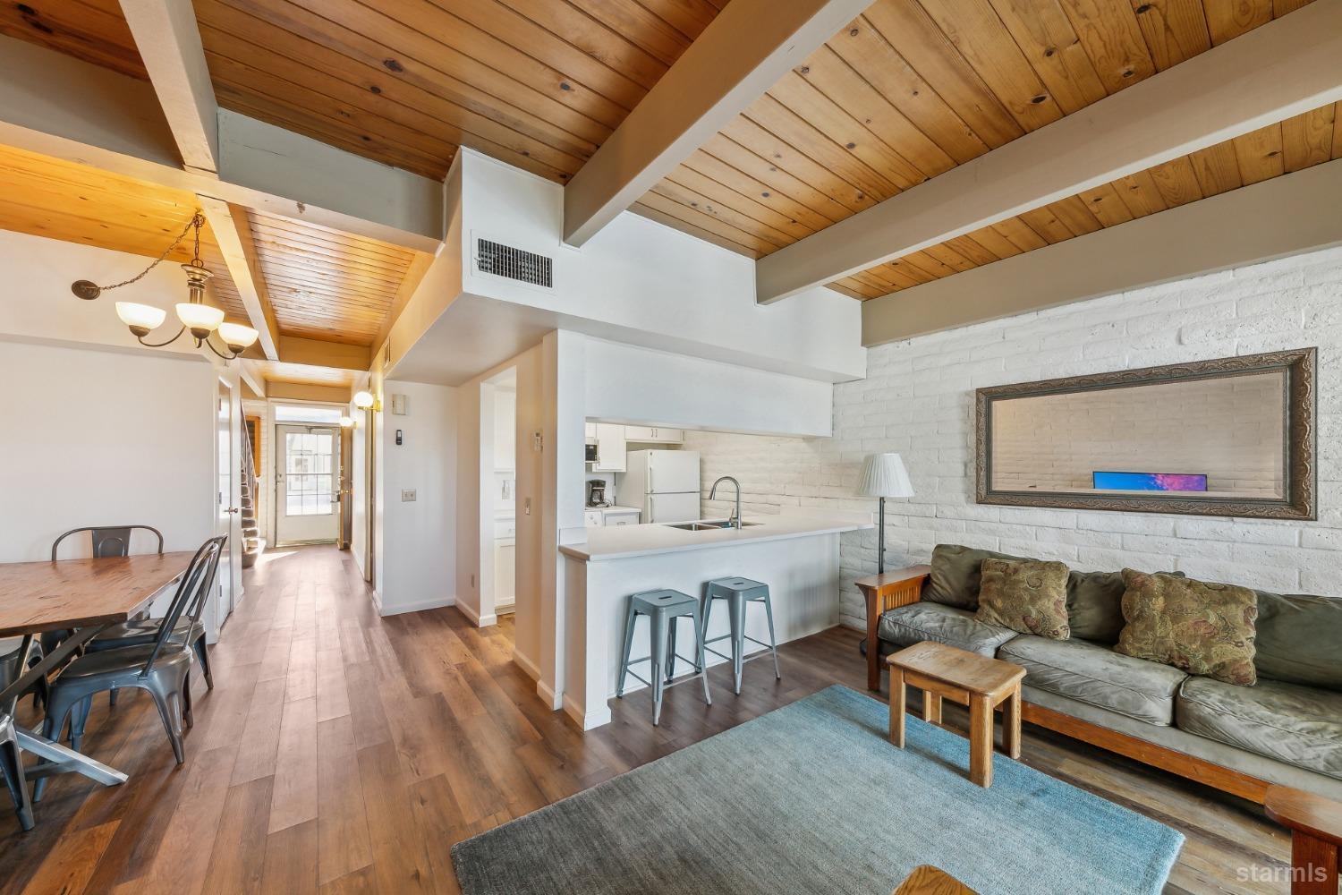 439 Ala Wai Boulevard Unit: 140