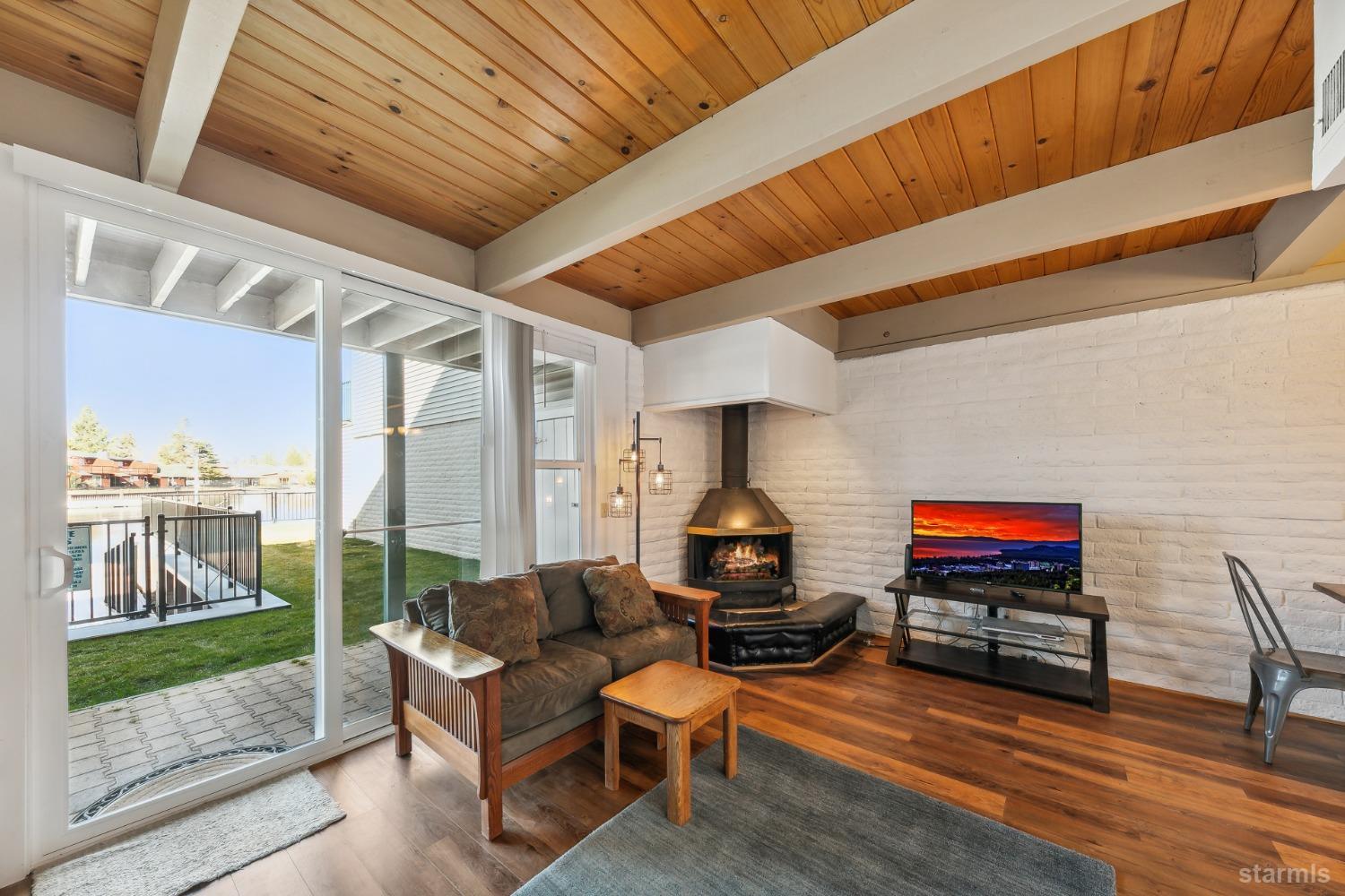 439 Ala Wai Boulevard Unit: 140