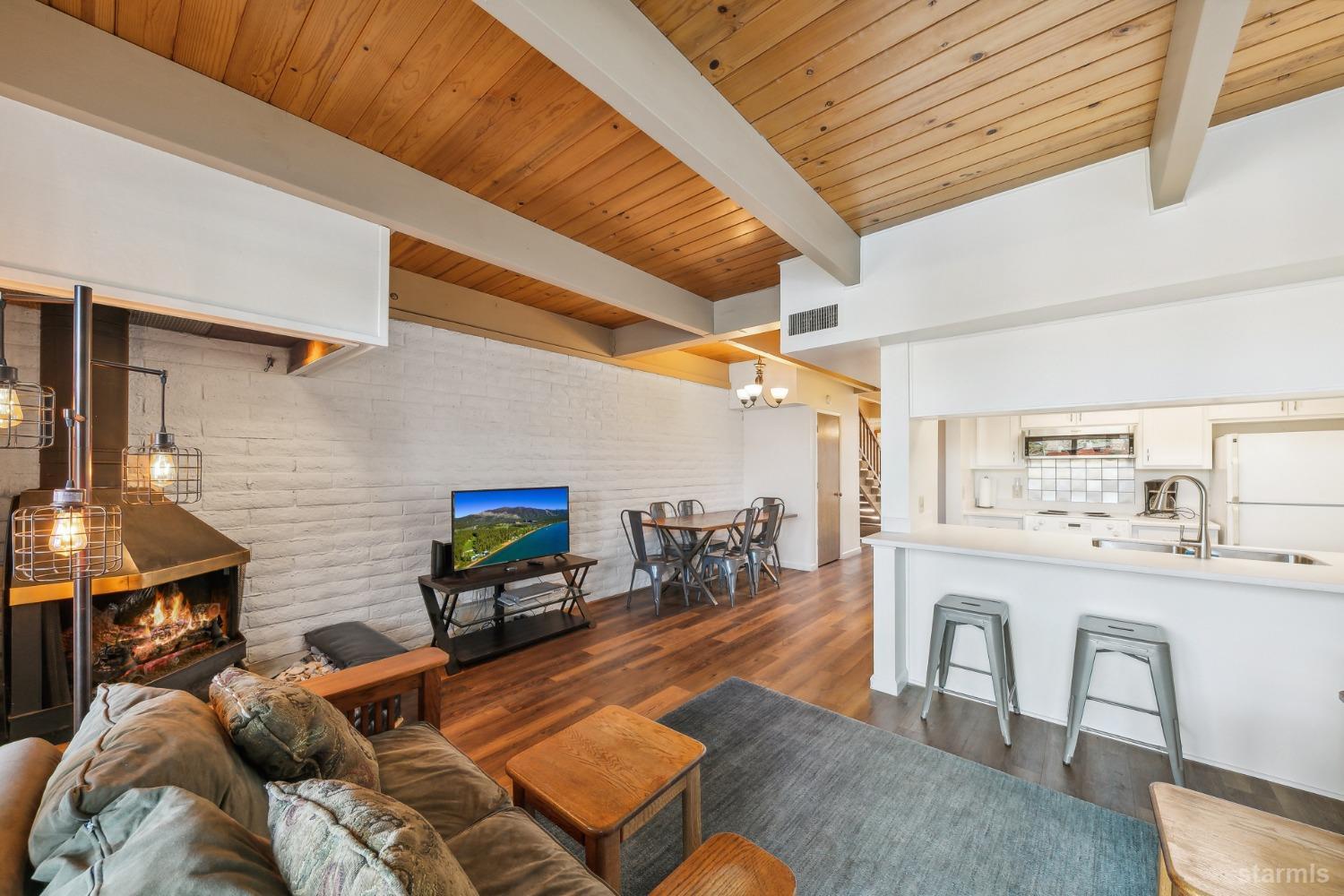 439 Ala Wai Boulevard Unit: 140