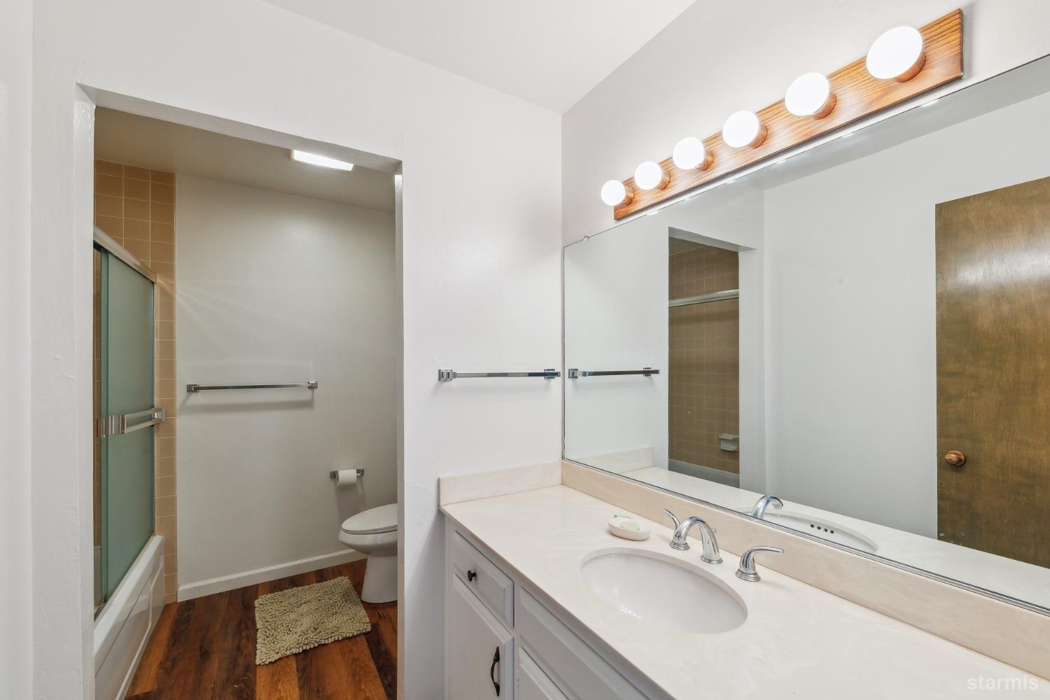 439 Ala Wai Boulevard Unit: 140
