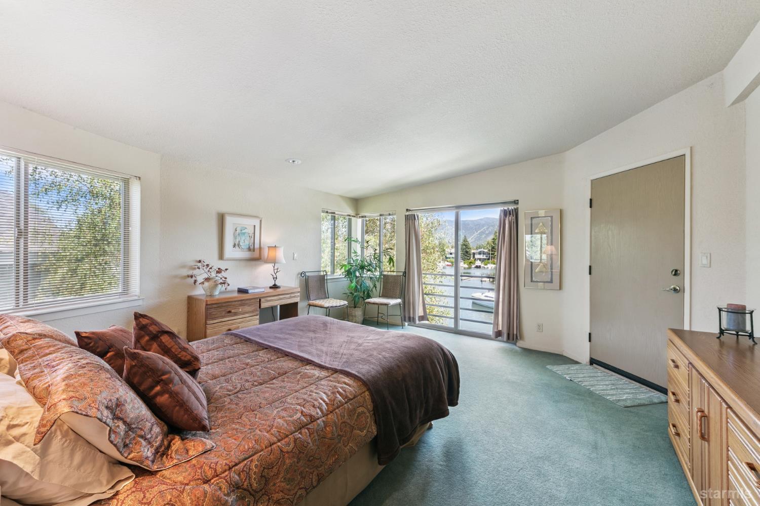 1611 Venice Drive