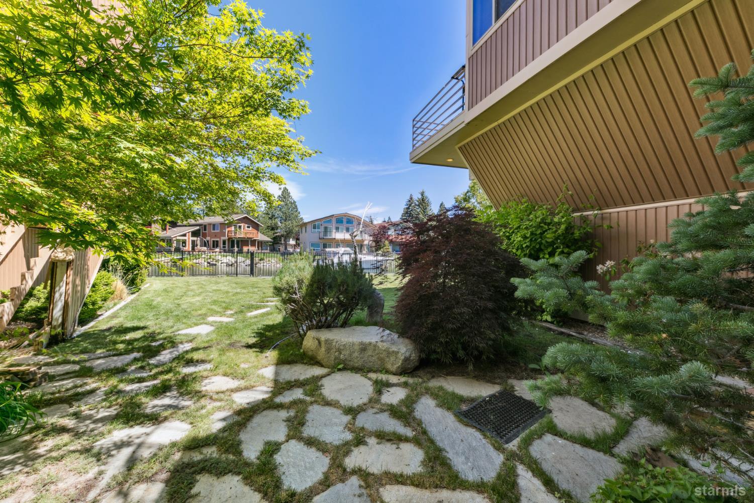 1611 Venice Drive