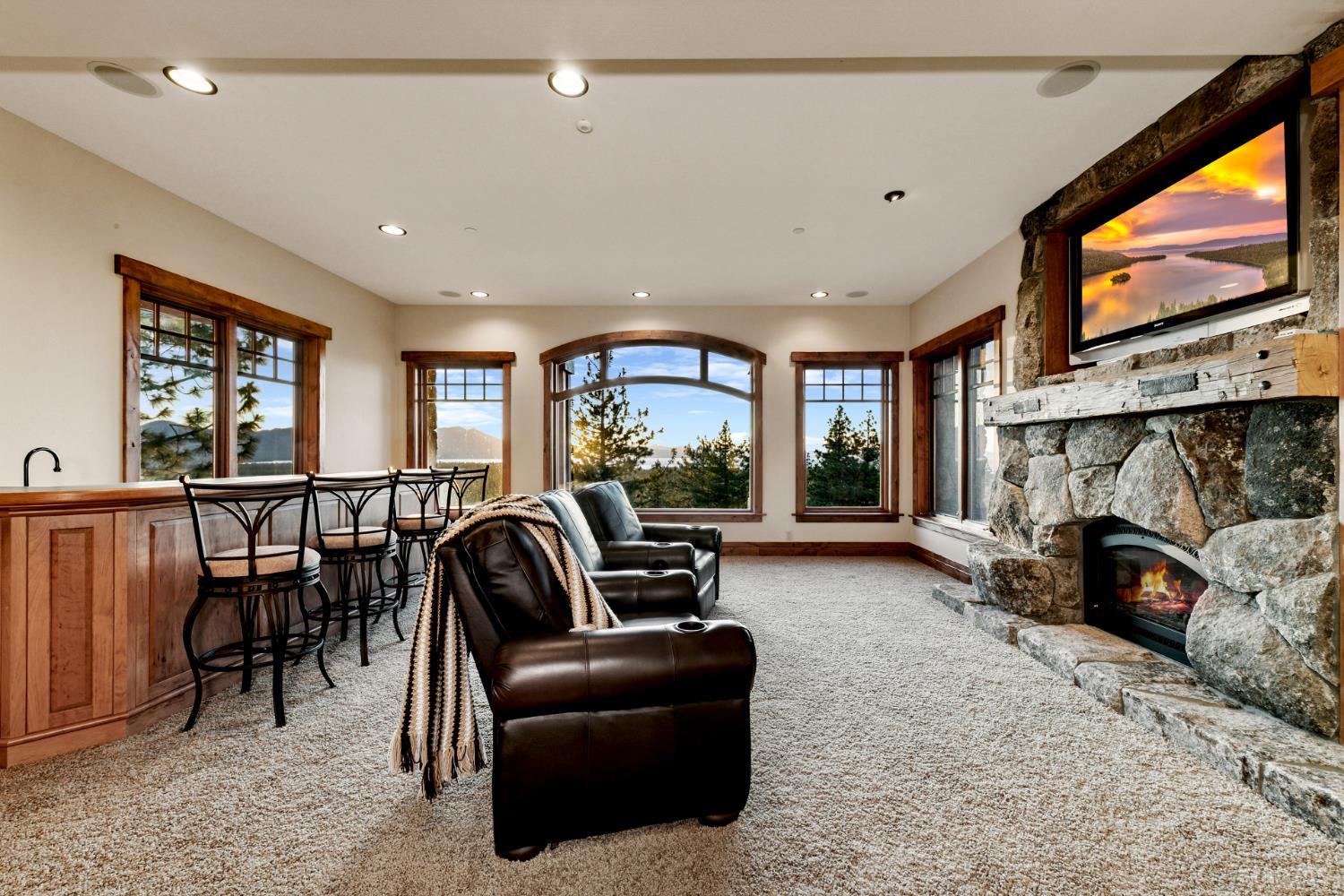 3567 Saddle Road