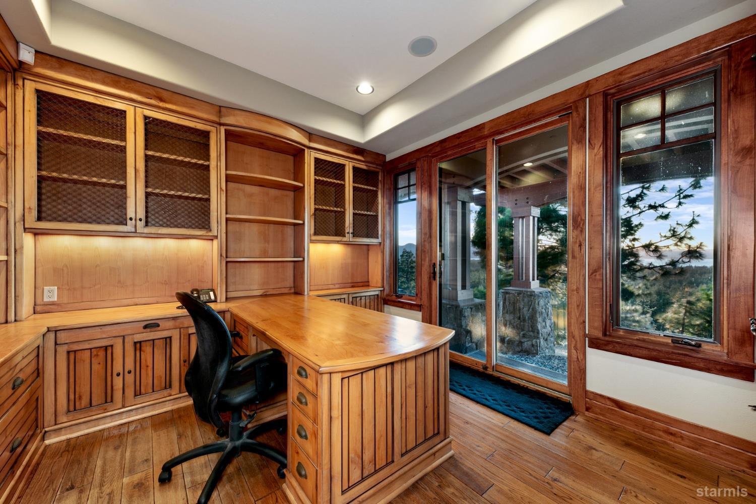 3567 Saddle Road