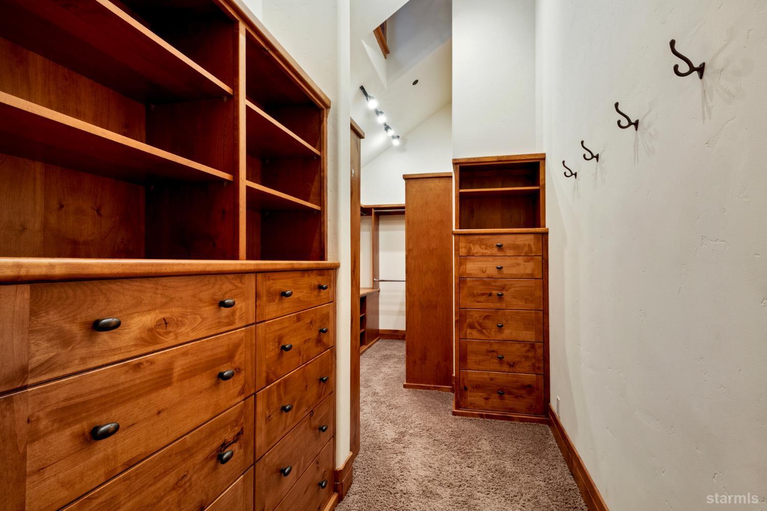 3567 Saddle Road