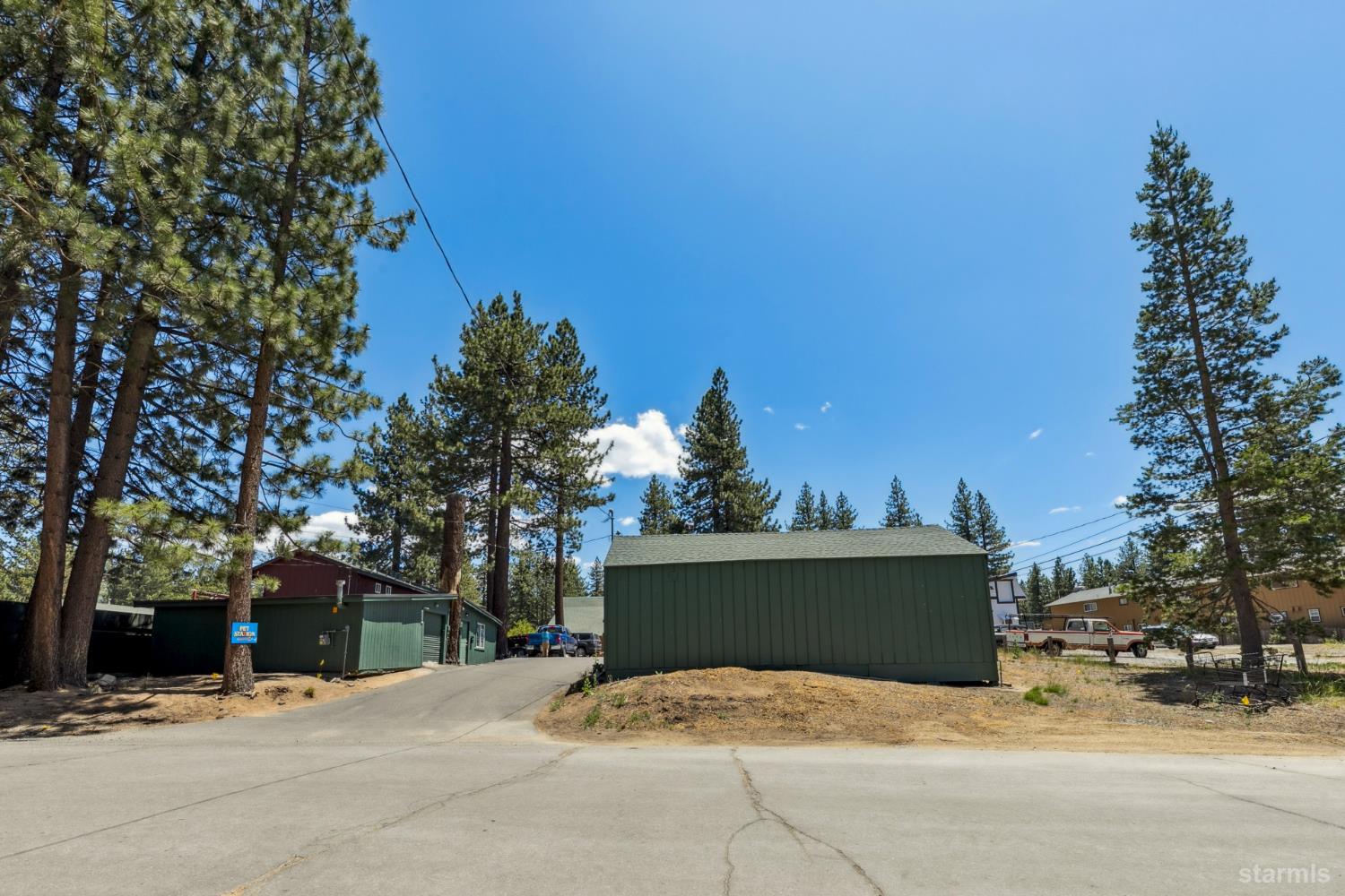 2205 Lake Tahoe Boulevard