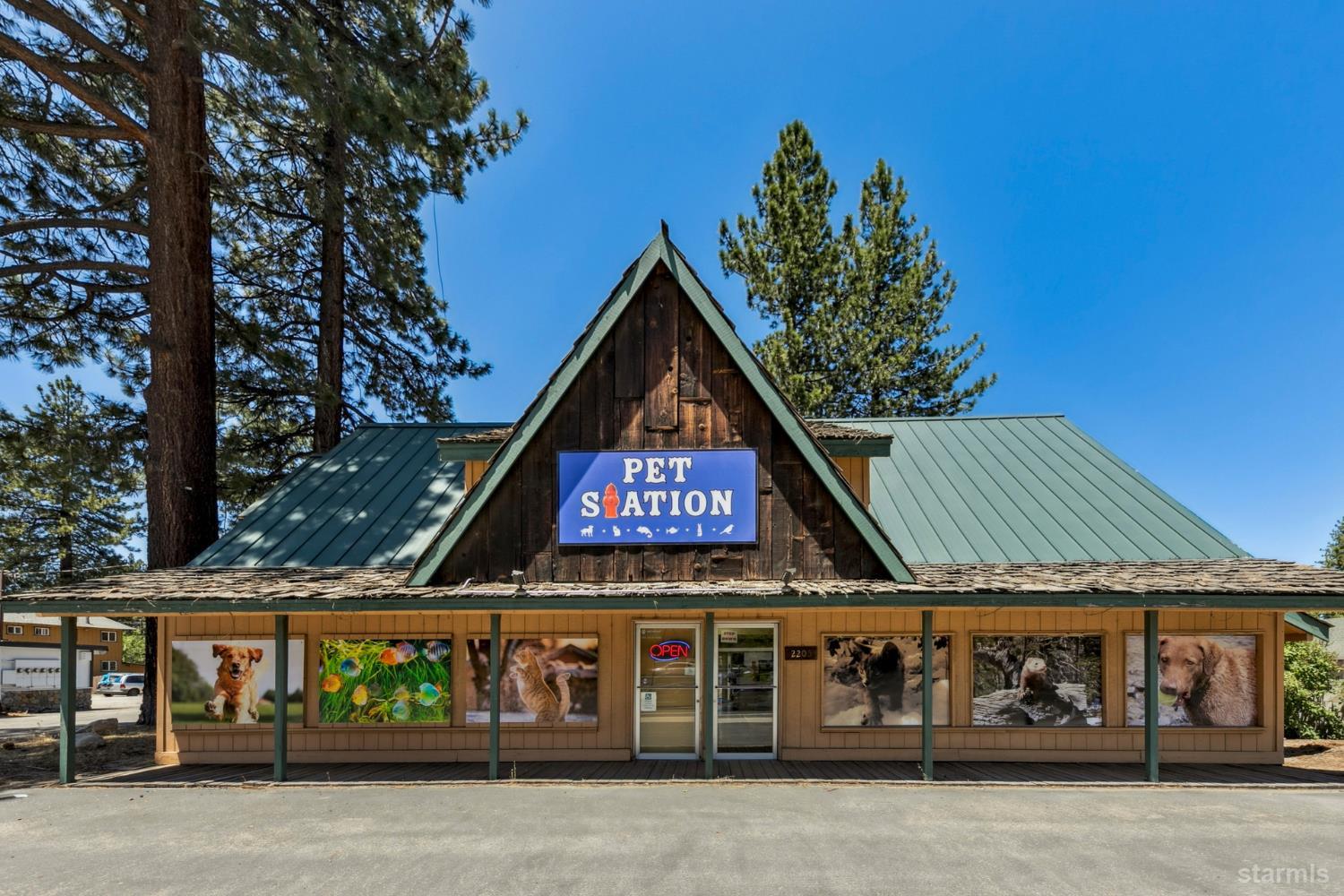 2205 Lake Tahoe Boulevard