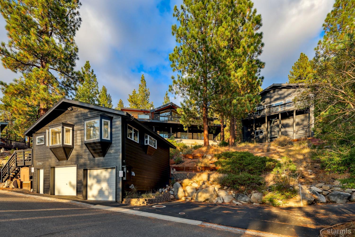 3960 Saddle Road