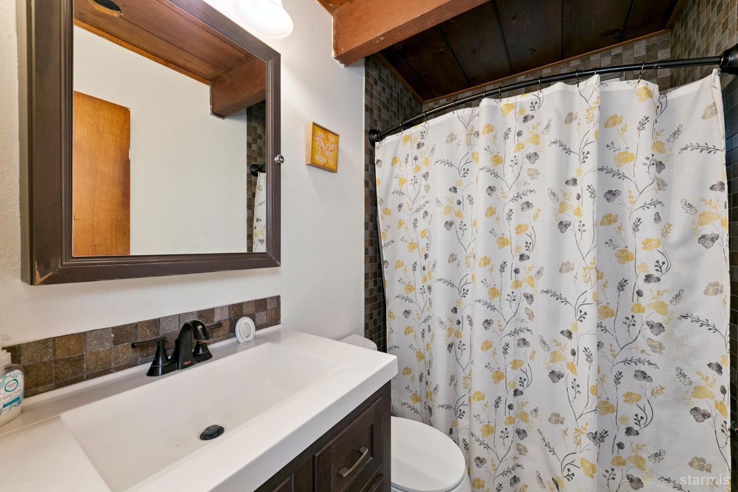 3297 Marlette Circle