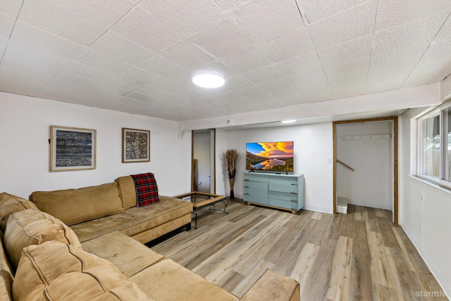 3297 Marlette Circle